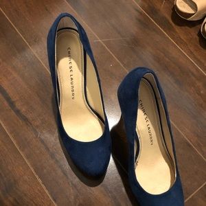 Never worn Chinese laundry pumps